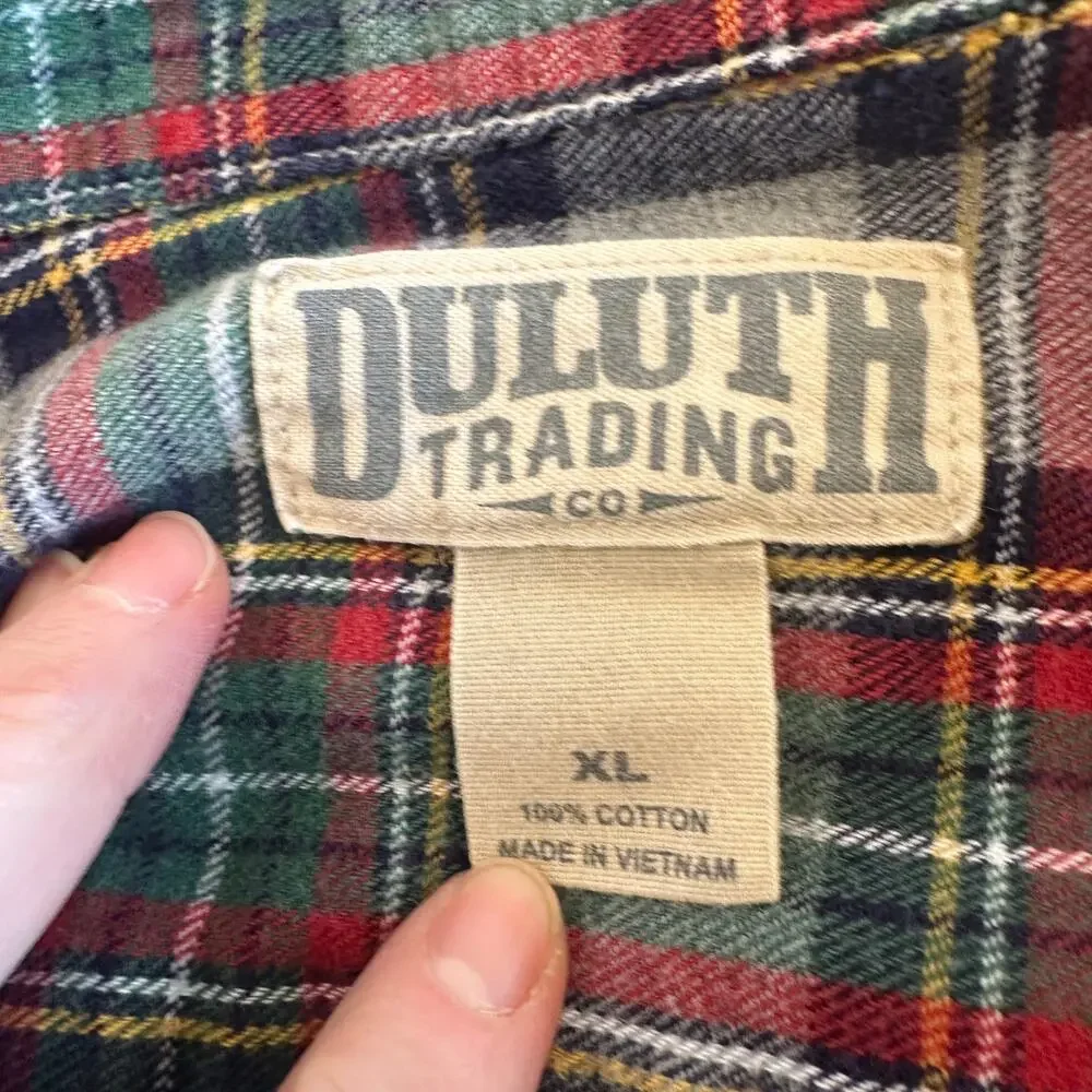 Harry Potter Plaid Flannel Shirt XL Oversize Unique Hogwarts Coat of Arms Wizard - Picture 5 of 6